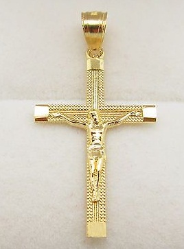 9 Traditional Cross Pendant Designs in India | I Fashion Styles