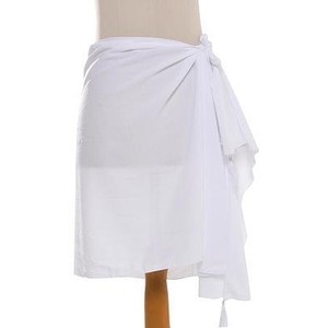 9 Stylish and Trendy White Sarongs for Women | I Fashion Styles