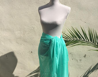 9 Beautiful Beach Sarongs For Women In Trend | I Fashion Styles