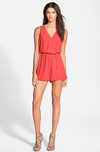 30 Fashionable Models of Rompers for Women in Trend 2023
