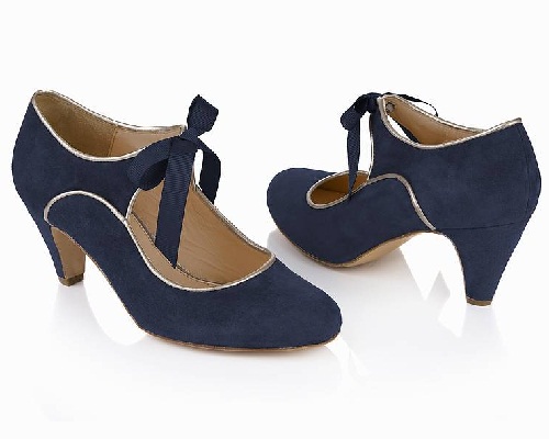 Top 18 Different Types Of Sandals with Images | I Fashion Styles