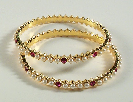 20 Latest Collection of Gold Bangle Designs in 20 Grams