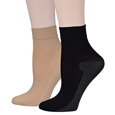9 Latest Designs of Nylon Socks for Men and Women