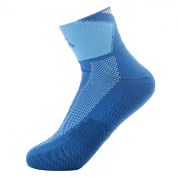 9 Latest Designs of Nylon Socks for Men and Women