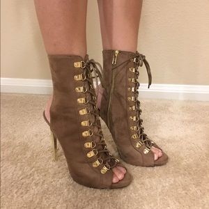 30 Latest and Stylish Shoes for Women in India | I Fashion Styles