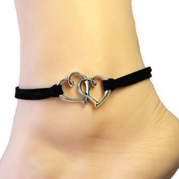 9 Stunning Models of Black Anklets for Women and Girls