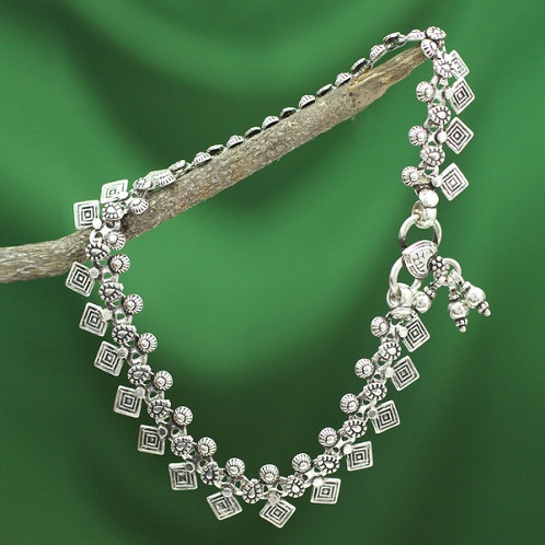 15 Latest Designs of Silver Anklets for Women and Girls