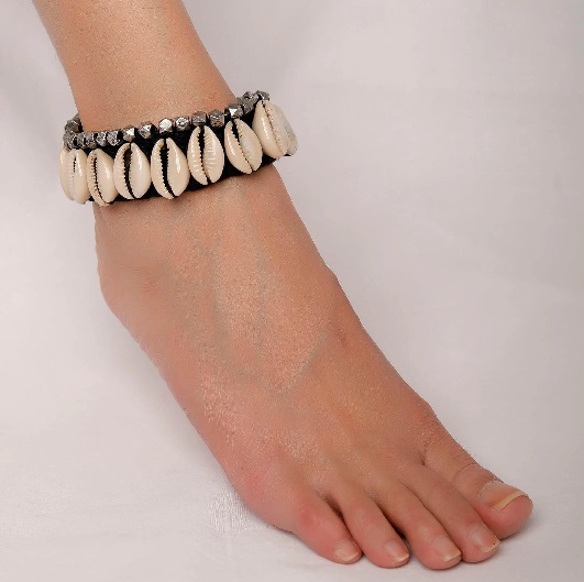 Black Thread Anklets - Try This 15 Beautiful and Stylish Collection