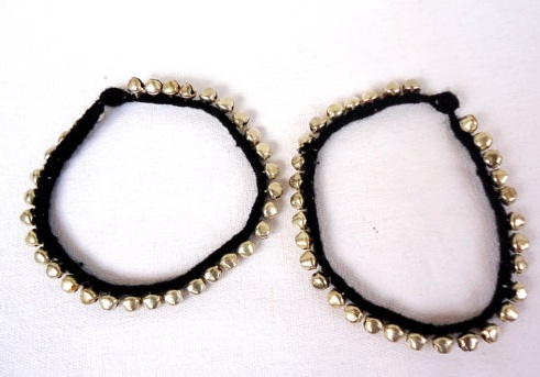 Black Thread Anklets - Try This 15 Beautiful and Stylish Collection