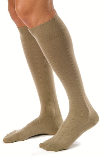 15 Best Compression Socks With Pictures | I Fashion Styles