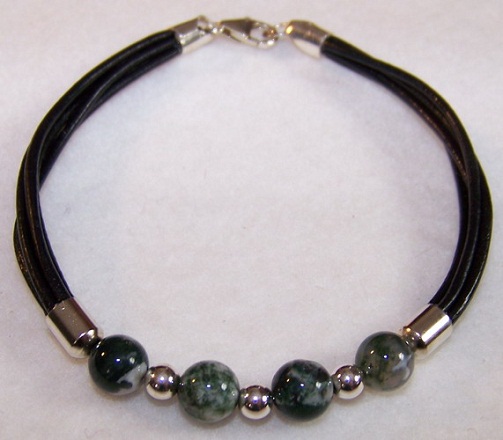 9 Beautiful Handmade Bracelets for Women and Men