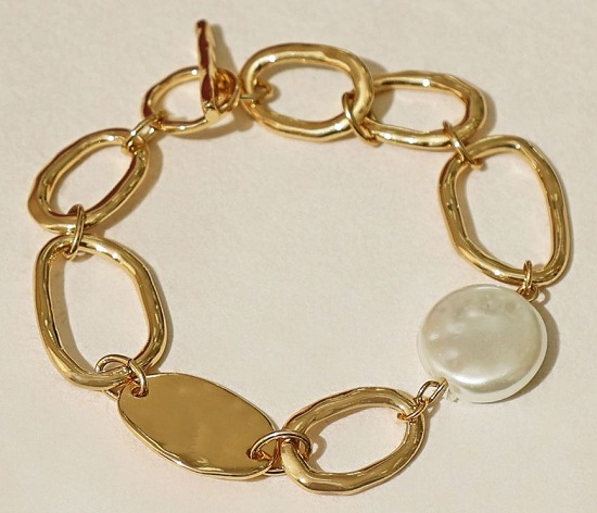 20 Stunning Chain Bracelet Designs for Men and Women