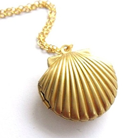 15 Latest Gold Lockets for Women and Men | I Fashion Styles