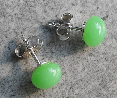 9 Fashionable Green Earrings Designs in Trend | I Fashion Styles