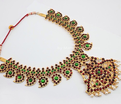 9 Traditional Bharatanatyam Temple Jewellery Designs | I Fashion Styles