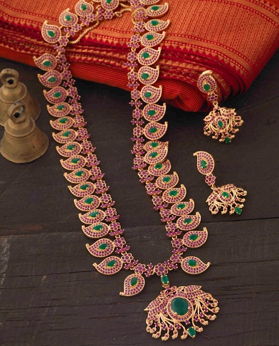 9 Traditional Bharatanatyam Temple Jewellery Designs | I Fashion Styles