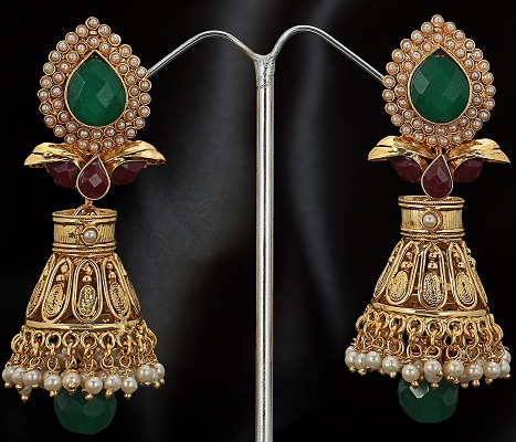 25 Most Attractive Designs of Gold Earrings Collection in 2023