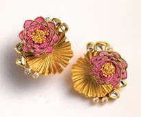 25 Most Attractive Designs of Gold Earrings Collection in 2023