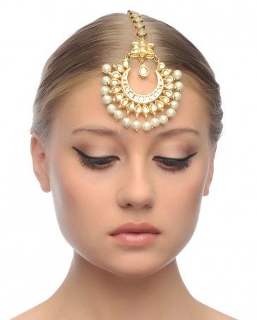 9 Latest &amp; Beautiful Big Maang Tikka Designs | I Fashion Styles