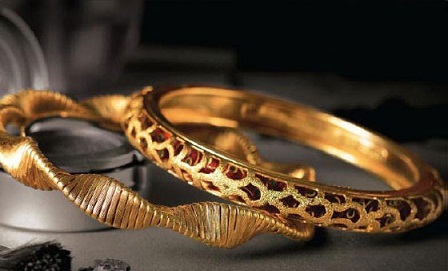 9 Latest Indian Designer Gold Jewellery Designs