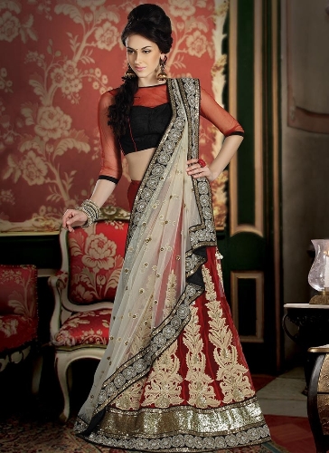 Top 15 Sabyasachi Sarees With Images | I Fashion Styles