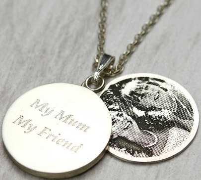 25 Different Types of Jewellery Lockets Designs with Pictures