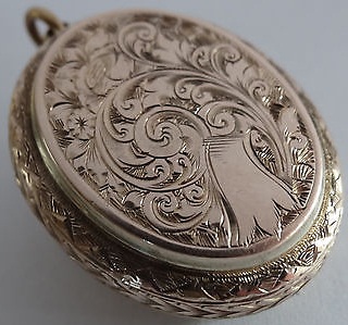 25 Different Types of Jewellery Lockets Designs with Pictures