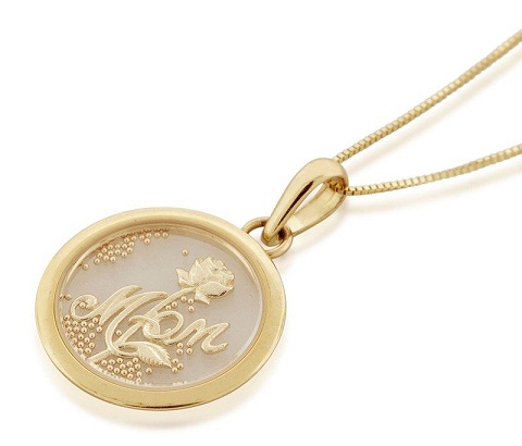 Crystal Pendants - Top 9 Latest Collection for Stunning Look