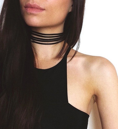 9 Stunning Designs of Black Chokers for Ladies in Trend