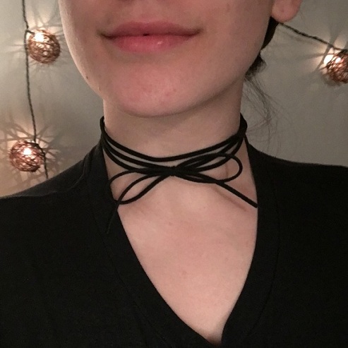 9 Stunning Designs of Black Chokers for Ladies in Trend