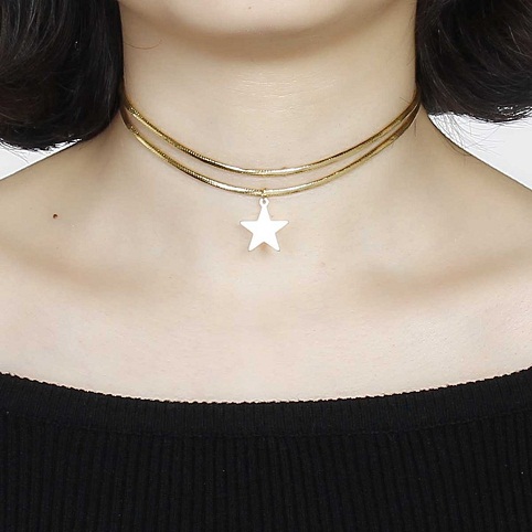 9 Stylish and Cute Models of Chokers for Girls in Trend