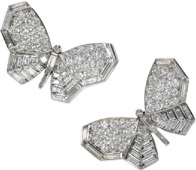 25 Popular and Latest Diamond Earrings Jewellery Designs