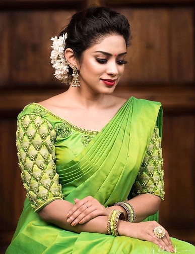35 Beautiful Bridal Blouse Designs For Stunning Look At Wedding