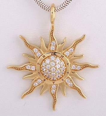 25 Latest Gold Pendant Designs for Men and Women