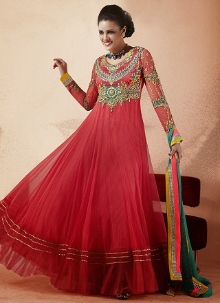 30 Latest Models of Long Frocks With Images in 2023