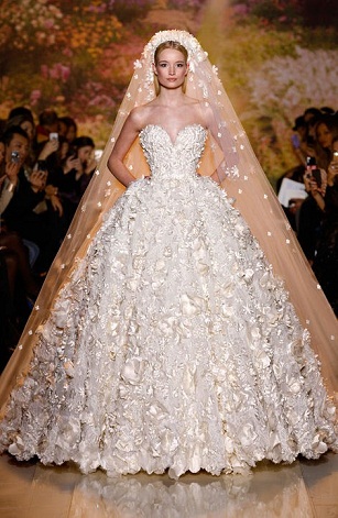 30 Latest Models of Long Frocks With Images in 2023