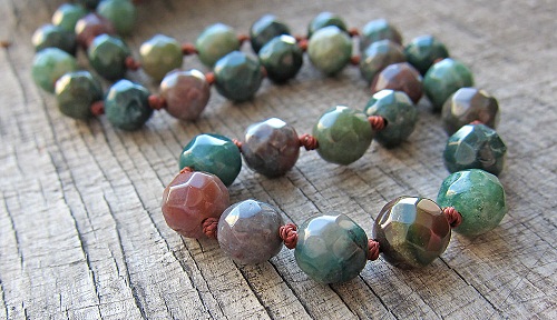 9 Most Popular Virgo Birthstones in Different Designs