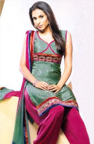 30 Different Types of Salwar Neck Designs To Look Stylish