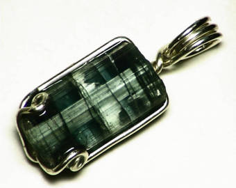 15 Different Types of Birthstones Jewellery With Images | I Fashion Styles