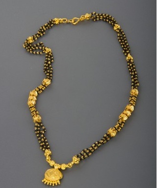 15 Latest Small Mangalsutra Designs For Wedding And Daily Wear