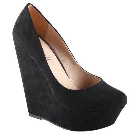 35 Best Formal Shoes for Men and Women In Branded Styles