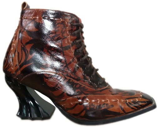 20 Beautiful &amp; Stylish Leather Shoes for Men and Women