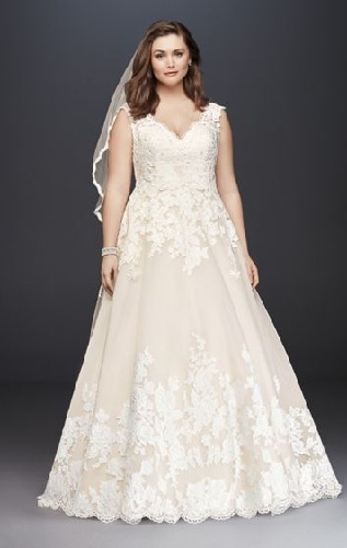 45 Latest Collection of Engagement Dresses for Bride in 2023