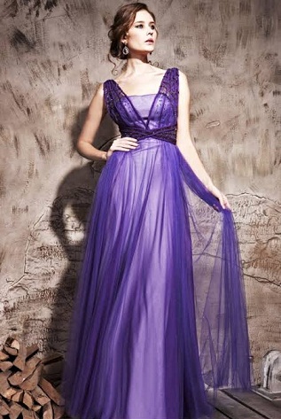 15 Beautiful and Best Evening Dresses for Women in Trend