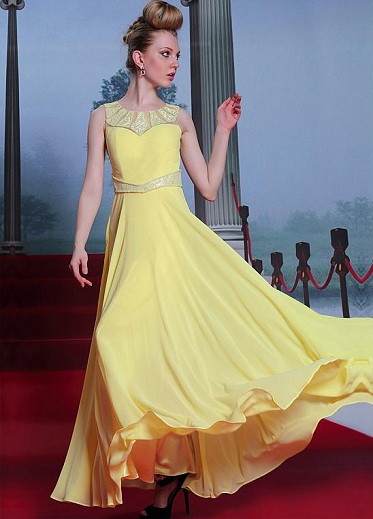 15 Beautiful and Best Evening Dresses for Women in Trend