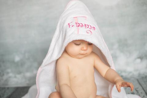 15 Best Baby Towels That Give Extreme Comfort To Your Kids
