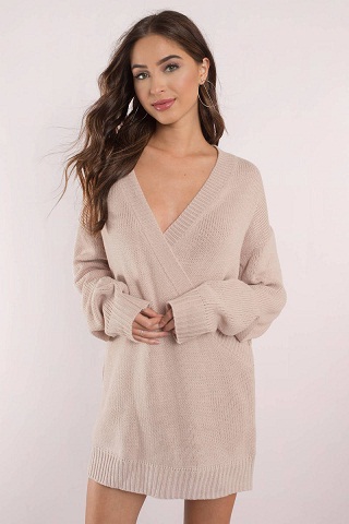 9 Modern Oversized Sweaters For Men and Women | I Fashion Styles