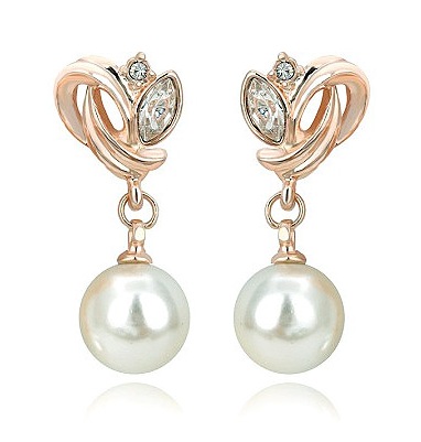 15 Different Pearl Jewellery Designs for Women in Fashion | I Fashion Styles