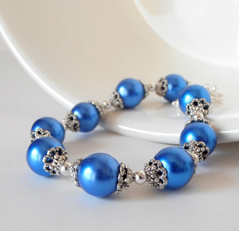 9 Different Shades of Blue Pearls and Its Jewellery Designs | I Fashion Styles