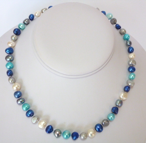 9 Different Shades of Blue Pearls and Its Jewellery Designs | I Fashion Styles